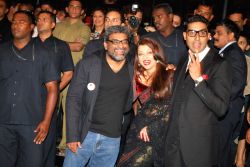 Bollywood actors Abhishek Bachchan with wife Aishwarya Rai Bachchan at the premiere of film "Paa".