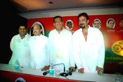 Bollywood star Sanjay Dutt (extreme right) with Samajwadi Party leader Amar Singh (second from left).