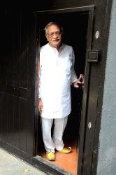 Gulzar at Salim Arif's tribute, Prithvi.