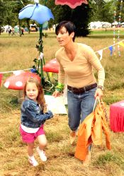 Jessie Wallace enjoys a day out with her daughter Tallulah at the Great Ormand Street Hospital Peter Pan Treasure Hunt in Kensington Gradens. The British actress took part in all the fun and treated her daughter and friends to ice-creams and waffles.London, England - 11.07.09Mandatory Credit: WENN.com/IANS