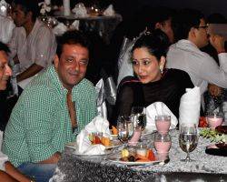 Sanjay Dutt grace Knockout-Iftaar party.