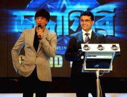 Sourav Ganguly and Shahrukh Khan at a shutting of a TV program in Kolkata on Sunday.