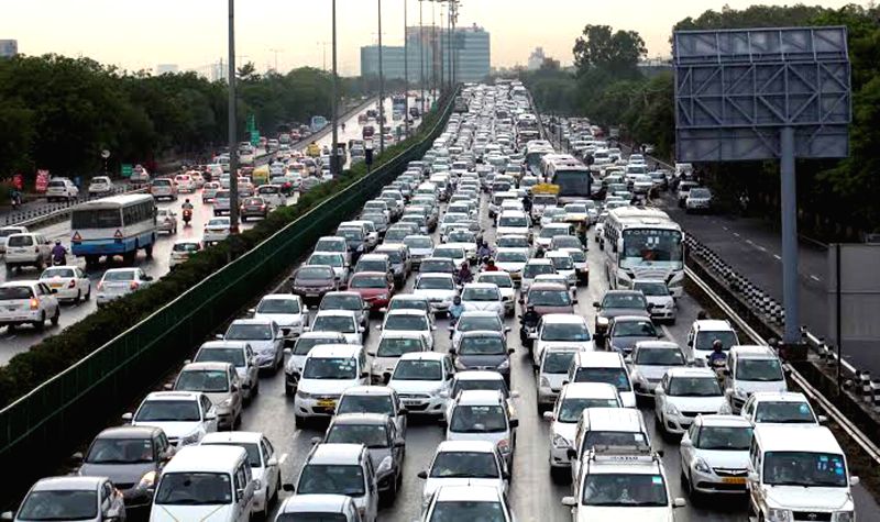 a-heavy-traffic-jam-on-nh-8-after-heavy-rains-in-318960.jpg