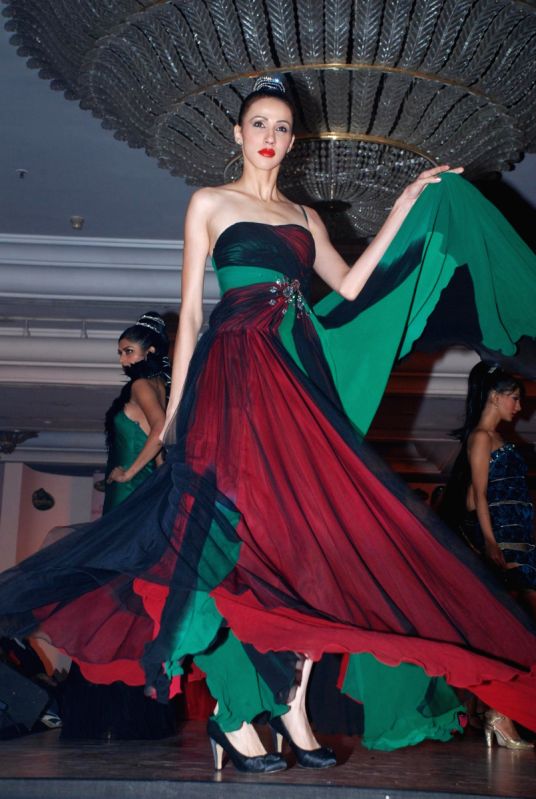 Acid Factory star cast on the ramp for Archana Kocchar Fashion Show, in Mumbai.