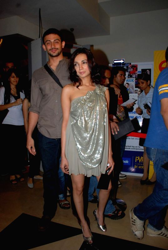 Aisha team at Twilight Eclipse premiere at PVR, Juhu.