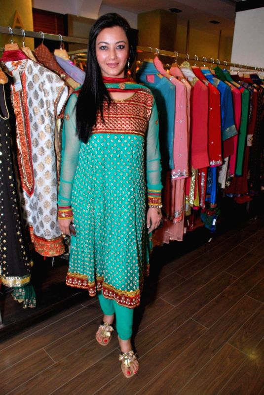 Amara store to promote designers Archana Kocchar, Meera Mahadevia and Neyomi Khaitan.