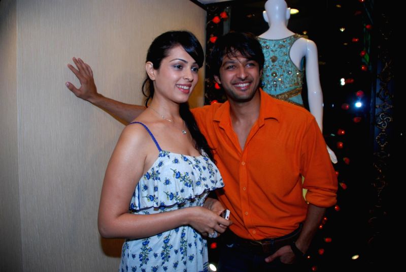 Anjana Sukhani and Vastal Sheth at Arra Store launch, in Mumbai.