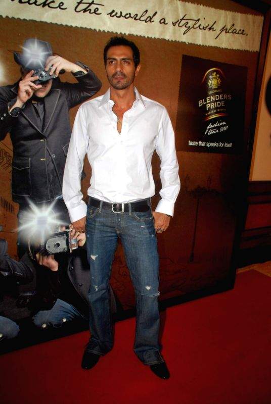 Arjun Rampal at Blenders Tour day 1 at Taj Land's End.