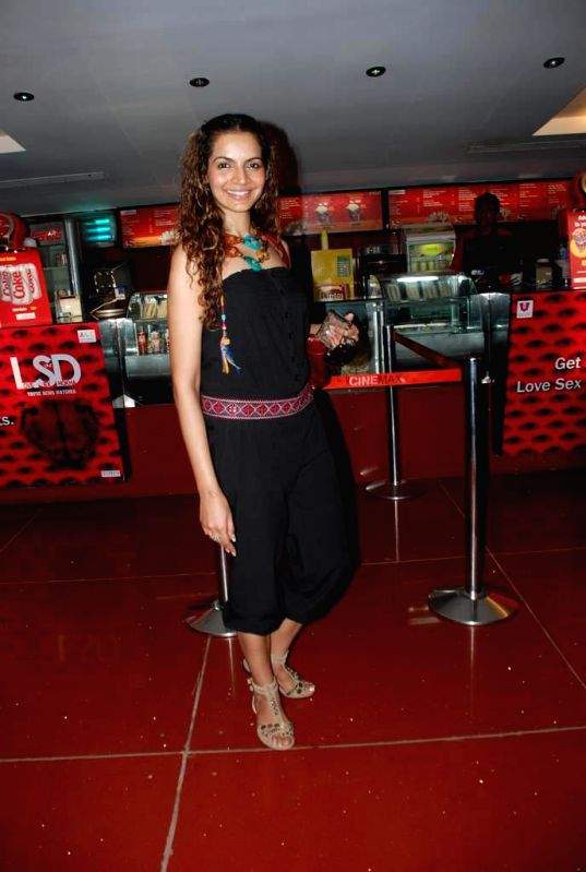 Celebrities at Rekha Bhadwaj Launches Humm Album at Cinemax.