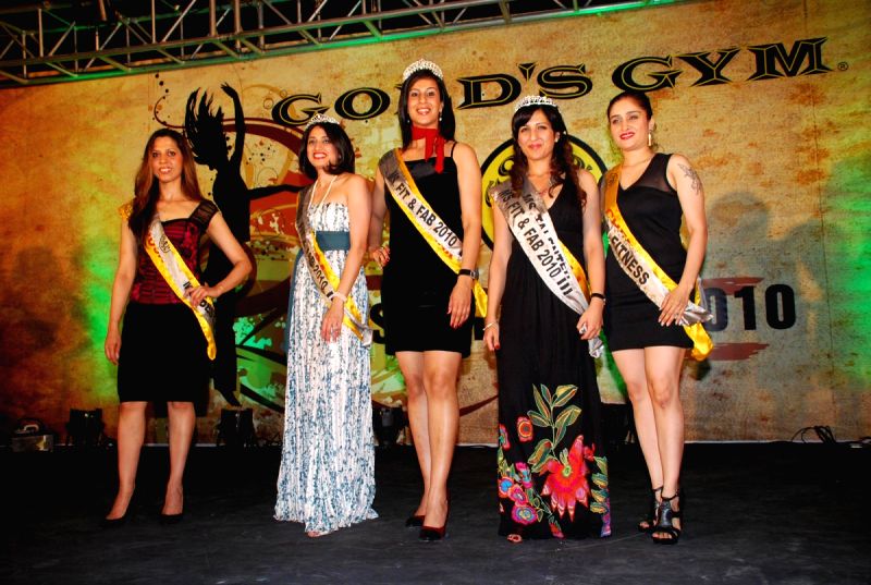 Contestants at Gold’s Gym Miss Fit ‘n Fab Contest 2010