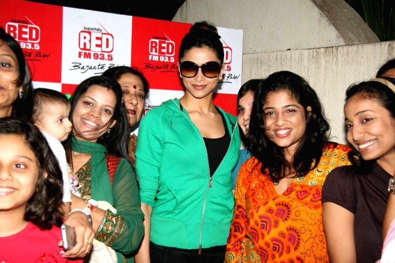 Deepika Padukone's special screening with Red FM of Karthik Calling Karthik.