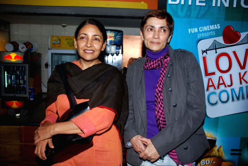 Deepti Naval at Love Khicchdi premiere.