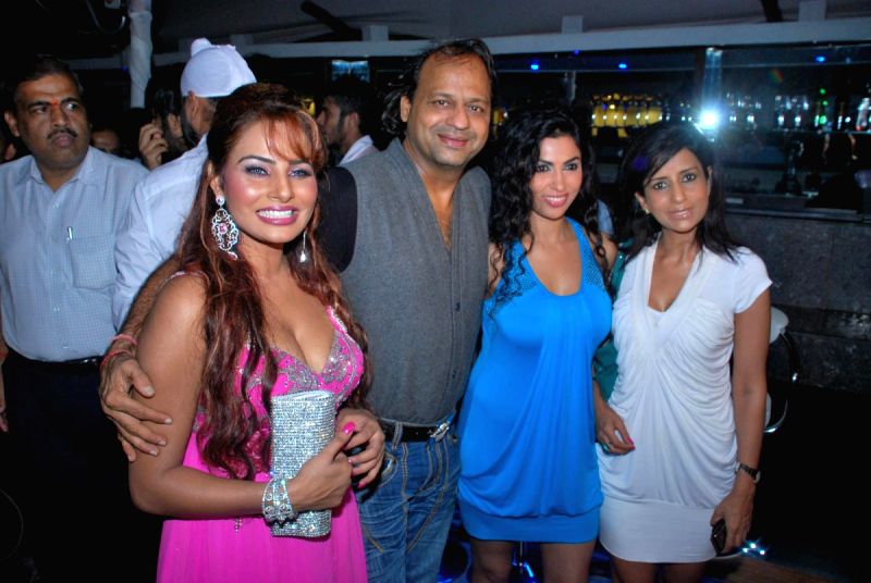 Glamorous Needhi Gill 