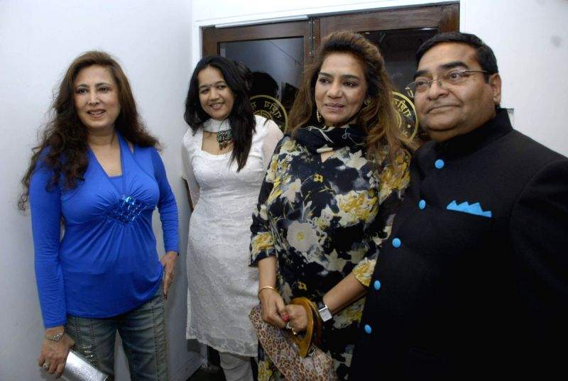Guest at Dr Batra Art Exhibition at NCPA.