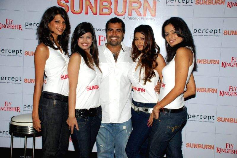 Guest at “Sun Burn Press Meet” at Blue Frog.