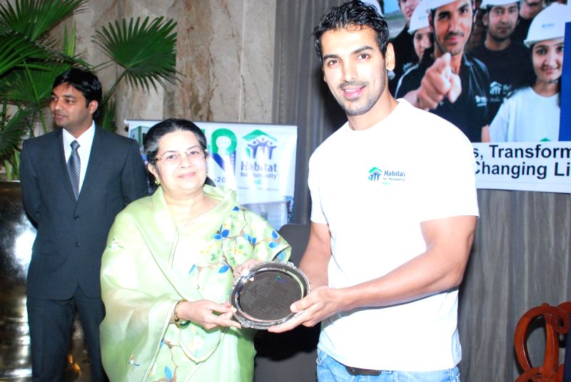John Abraham with Rajshri Birla at “Habitat Shelter Event”.