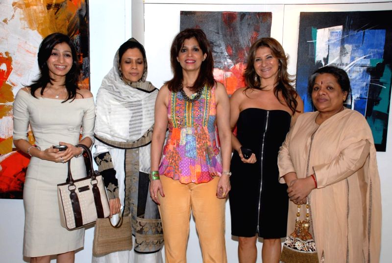 Meghna Oberoi, Bina Aziz and Shola Carletti at The 'Hang' instrument is made in Switzerland.