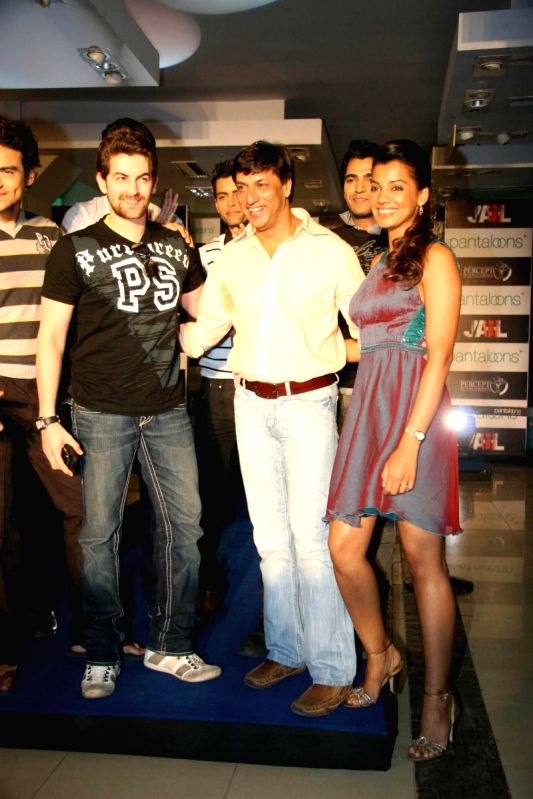 Neil Nitin Mukesh, Madhur Bhandarkar and Mughda promoted their this week release Jail as they walked the ramp and posed for pictures in Mumbai.