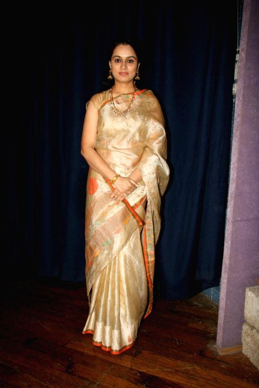 Padmini Kolhapure at the "Pandit Pandharinath Kolhapure's Book" Launch at Ravindra Natya Mandir.