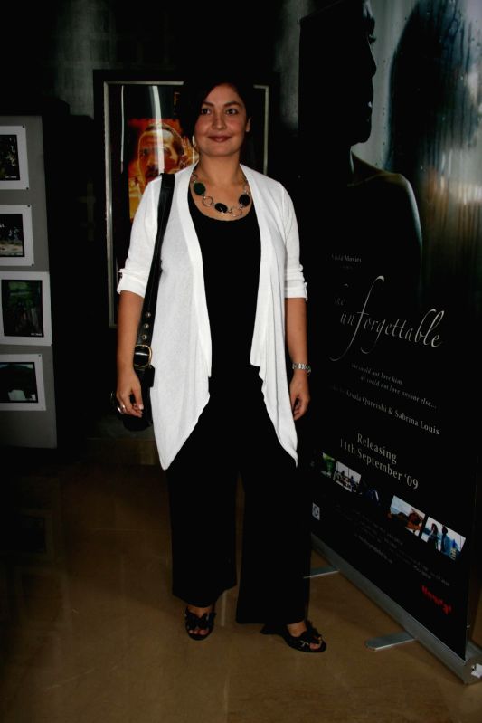Pooja Bhatt at Ismail Darbar's music for film The Unforgettable at PVR, in Mumbai.