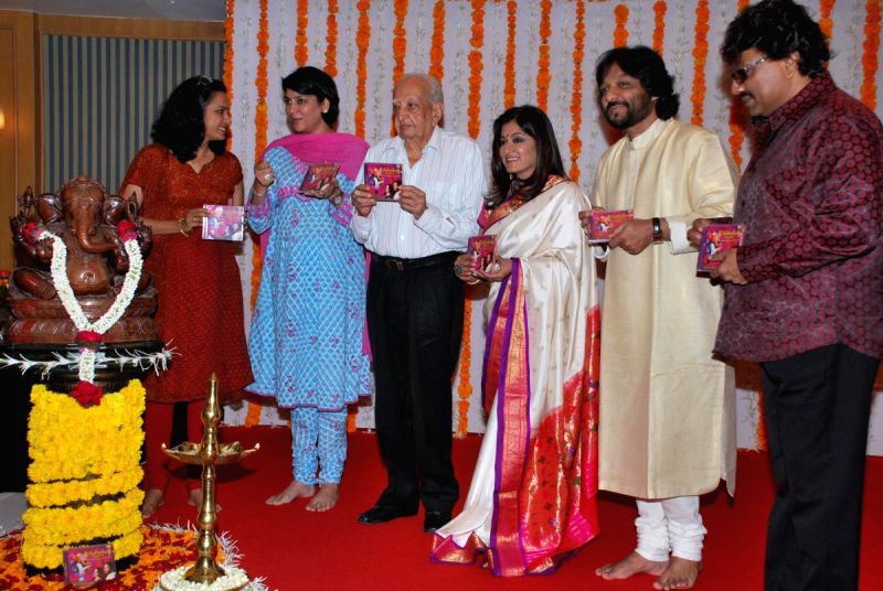 Priya Dutt Launches “Roopkumar and Sonali Rathod’s Album Ishtdev Ganpati” at BJN.