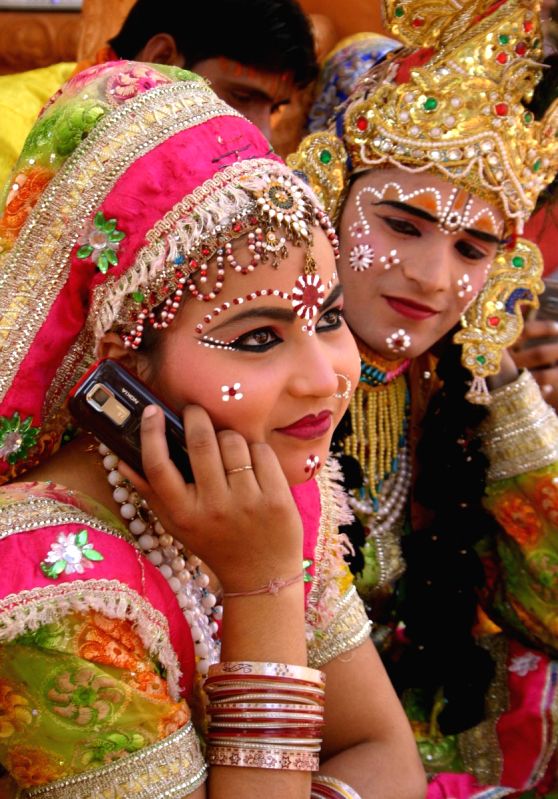 Radha-Krishna folk artists from Mathura (Uttar Pradesh) at the Surajkund Crafts Mela in Faridabad on Sunday New Delhi,31 Jan 2010.