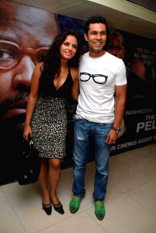 Randeep Hooda at Love Khicchdi premiere.