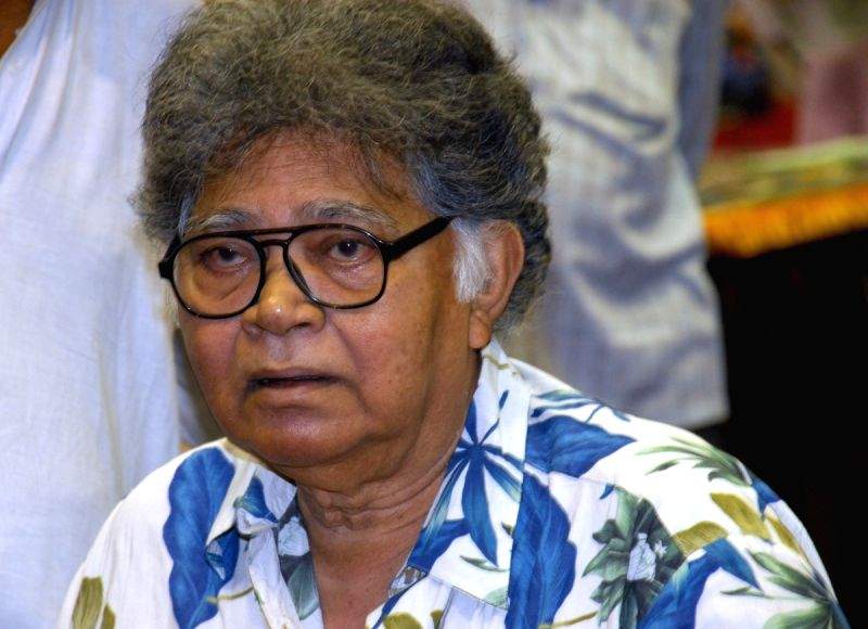 Renowned author Sunil Gangopadhyay at the inauguration ceremony of 'TOURIST SPOT' the travel and tourism fair in Kolkata on Friday 26th June 09. (IANS Photo)