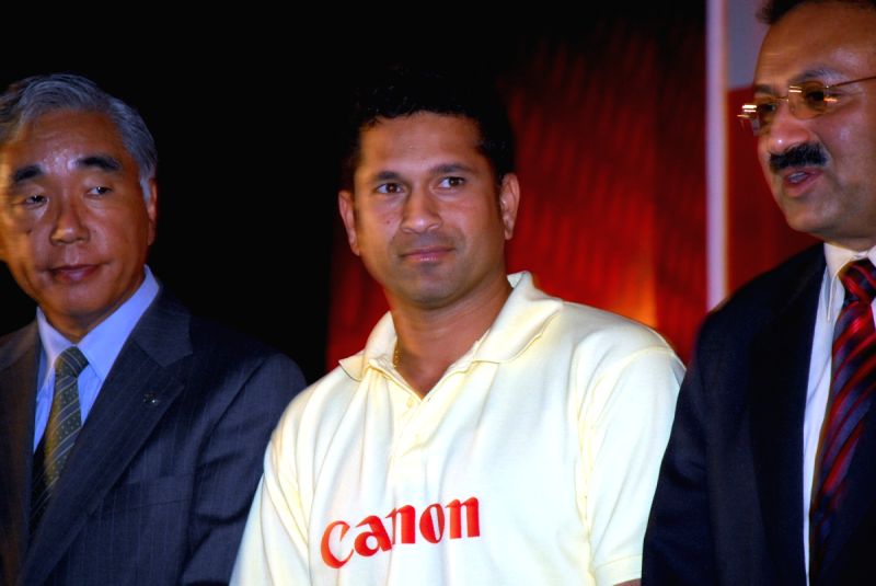 history of sachin tendulkar