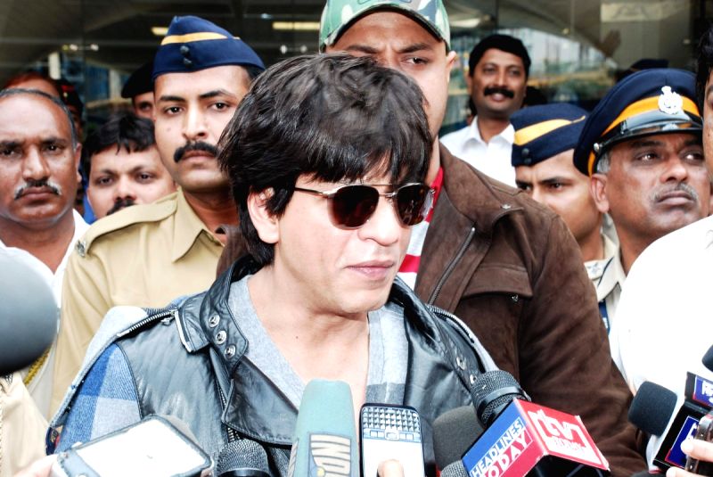 Shah Rukh Khan arrive back in Mumbai.