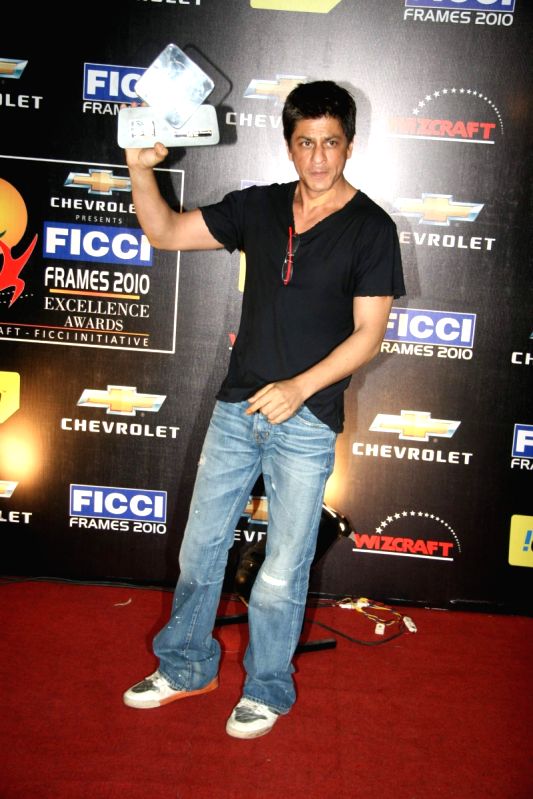 Shah Rukh Khan at FICCI frames final day at Rennaisance, Powai.