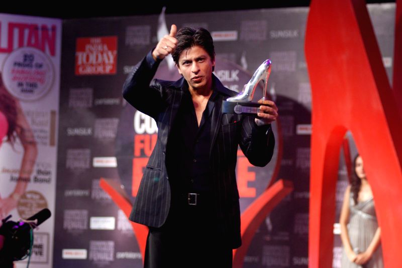 Shahrukh Khan at Cosmopolitan magazine awards.