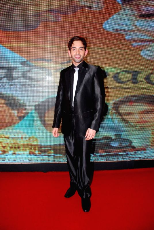 Shatrughan Sinha's son Luv launches with movie Sadiyan at The Club.