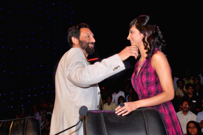 Shekhar Kapur and Shruti Hassan on the sets of India's got talent.