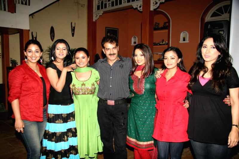 Star Plus Char Behnein special screening bash in Goregaon.