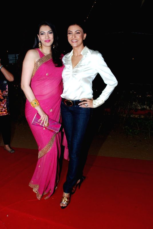 Sushmita Sen amd Yukta Mukhi at GR 8 Women Awards in ITC Grand Maratha.