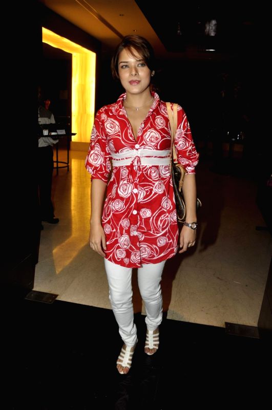 Udita Goswami at Right Ya Wrong success bash at Novotel.