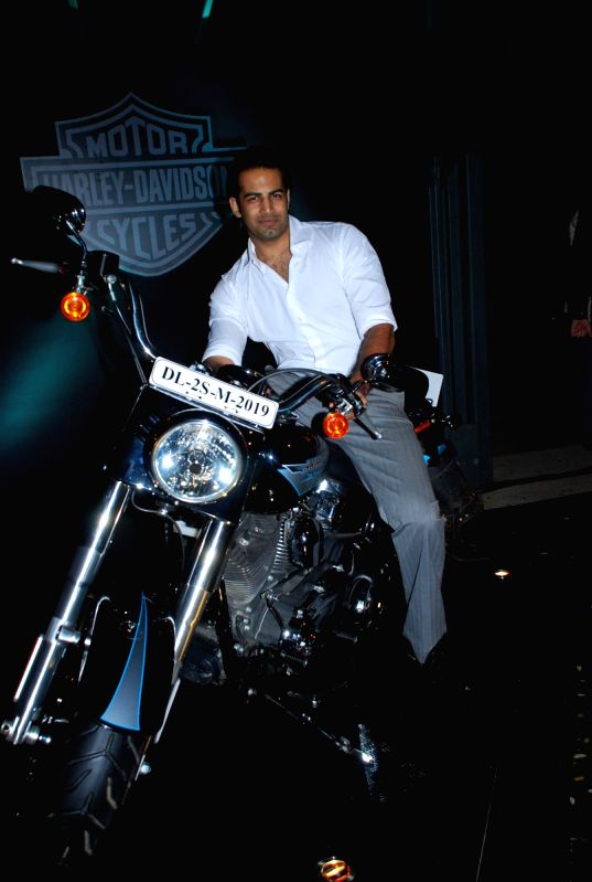 Upen Patel at Harley Davidson bash hosted by Arju Khanna, Tote.