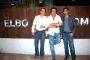 Chunky Pandey with Nicolo Morea at Sahil Zaroo's birthday bash at Elbow Room.