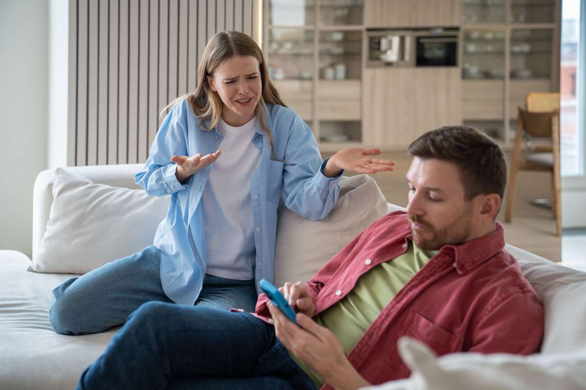 Arguing Women