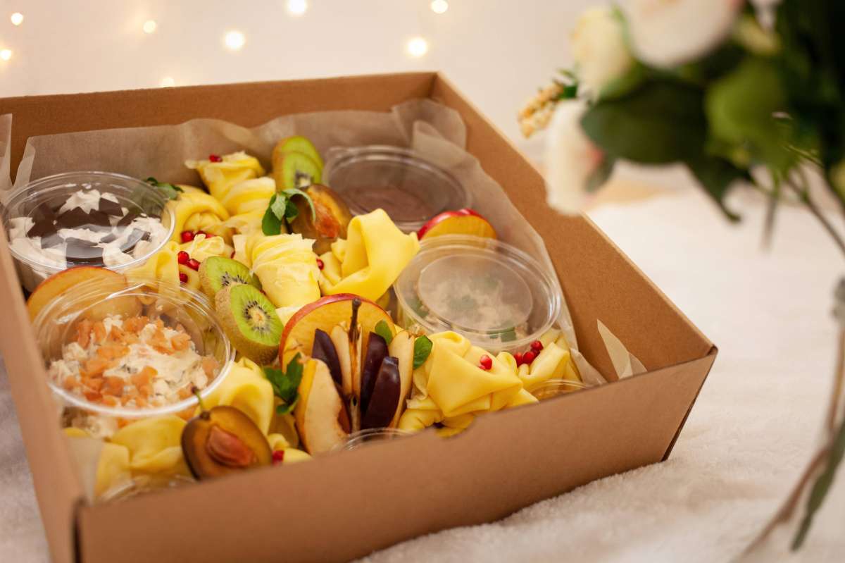 Make-Your-Own Snack Box
