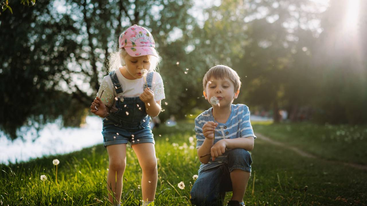 40 Popular November Baby Names With Beautiful Meanings
