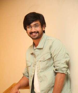 Purushothamudu Movie Cast, Review, Wallpapers & Trailer