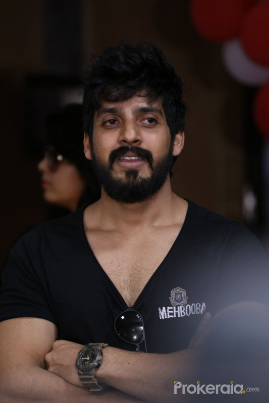 Vishu Reddy Photos | Vishu Reddy Pics & Photo Gallery | Hot, Sexy Vishu ...