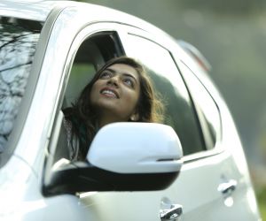 Bangalore Days Movie Cast, Review, Wallpapers & Trailer