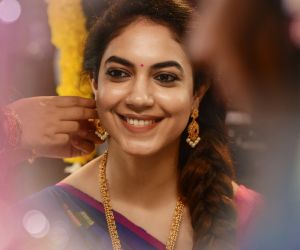 Varudu Kaavalenu Movie Cast, Review, Wallpapers & Trailer