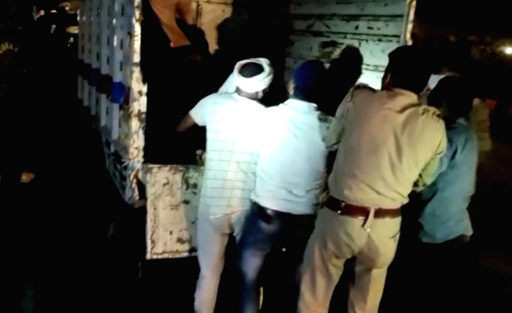 16 killed in UP road accident
