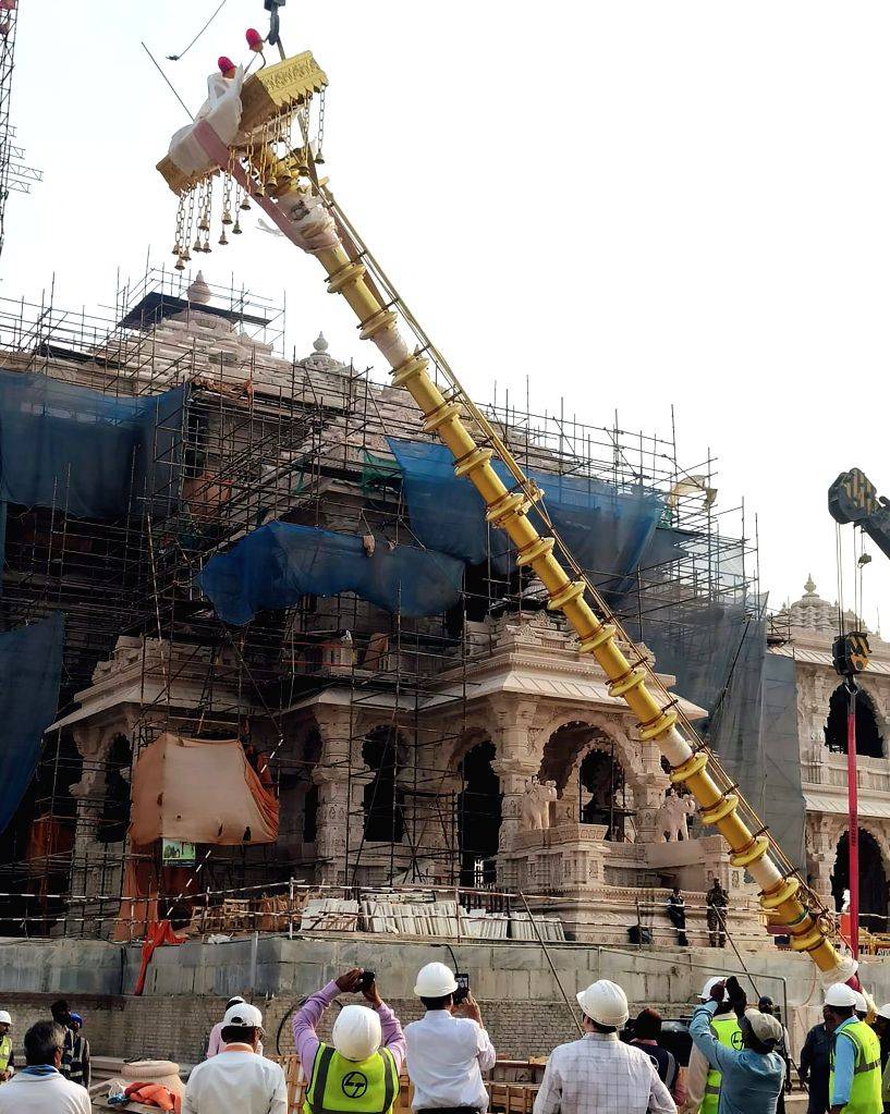 42-Feet Dharma Dhwaj Hoisted at Shri Ram Janmabhoomi Temple