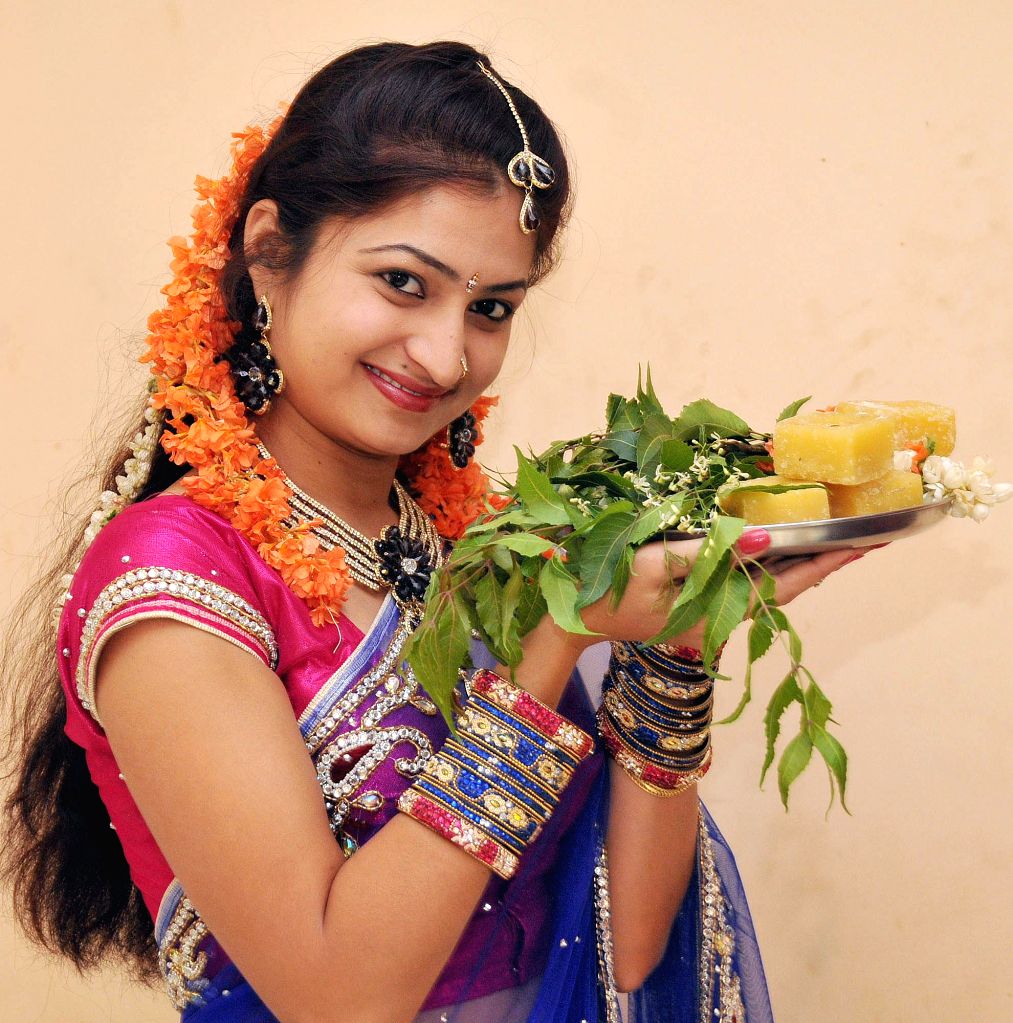ugadi festival dresses Happy Ugadi May this festival brings you all the Success . Outfit: @sheneedssareeworldofficial