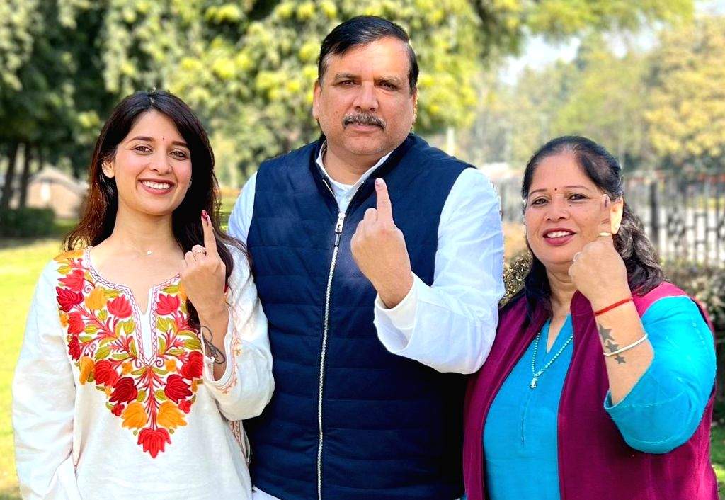 Aam Aadmi Party (AAP) MP Sanjay Singh casts his vote for the Delhi ...